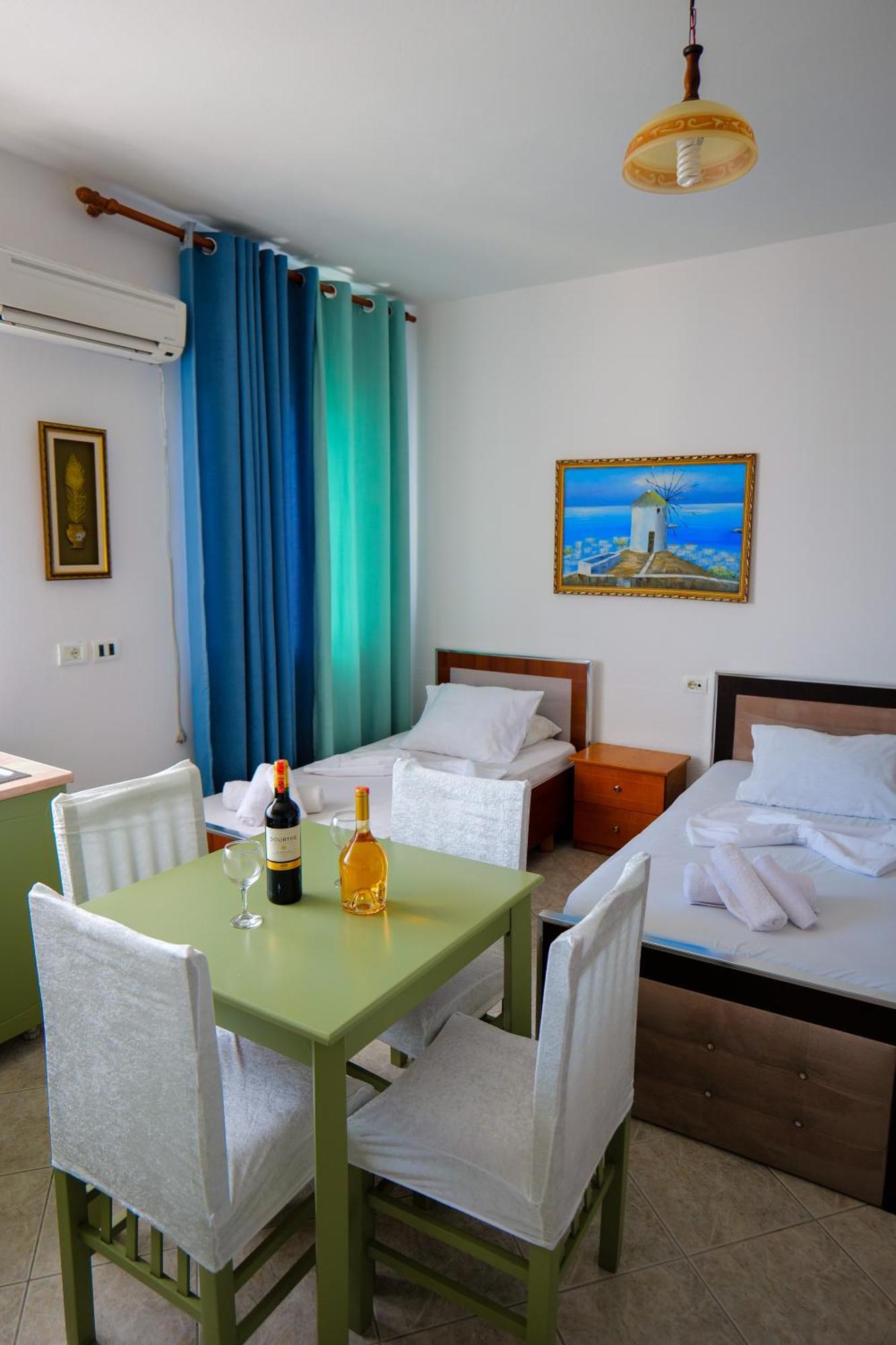 Vila Stupende Apartment Sarandë Cameră foto